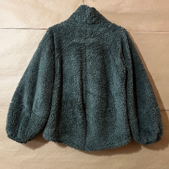 Lululemon Warm Restore Sherpa Pullover Oversized High Neck Army Green Size XS/S - Picture 13 of 16